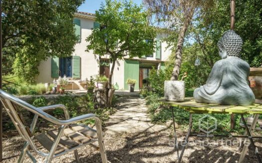 Mas Provençal Rénové avec Gîtes & Piscine | 275 m² | Terrain 1,3 ha | Proche Carpentras