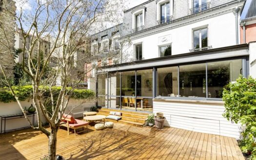 DEMEURE DE CARACTÈRE, QUARTIER DES ÉCRIVAINS