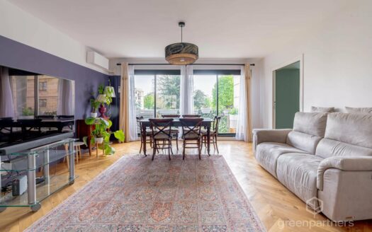 Appartement traversant 4P 89 m2 balcon + parking – av de Bretteville Bois de Boulogne NEUILLY-SUR-SEINE